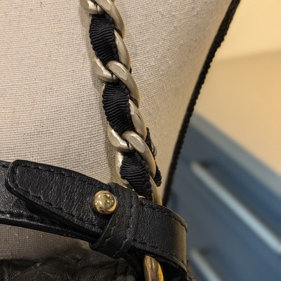 Furla Guggenheim Shoulder Bag in Black Leather Embossed as Crocodile - Picture 7 of 12